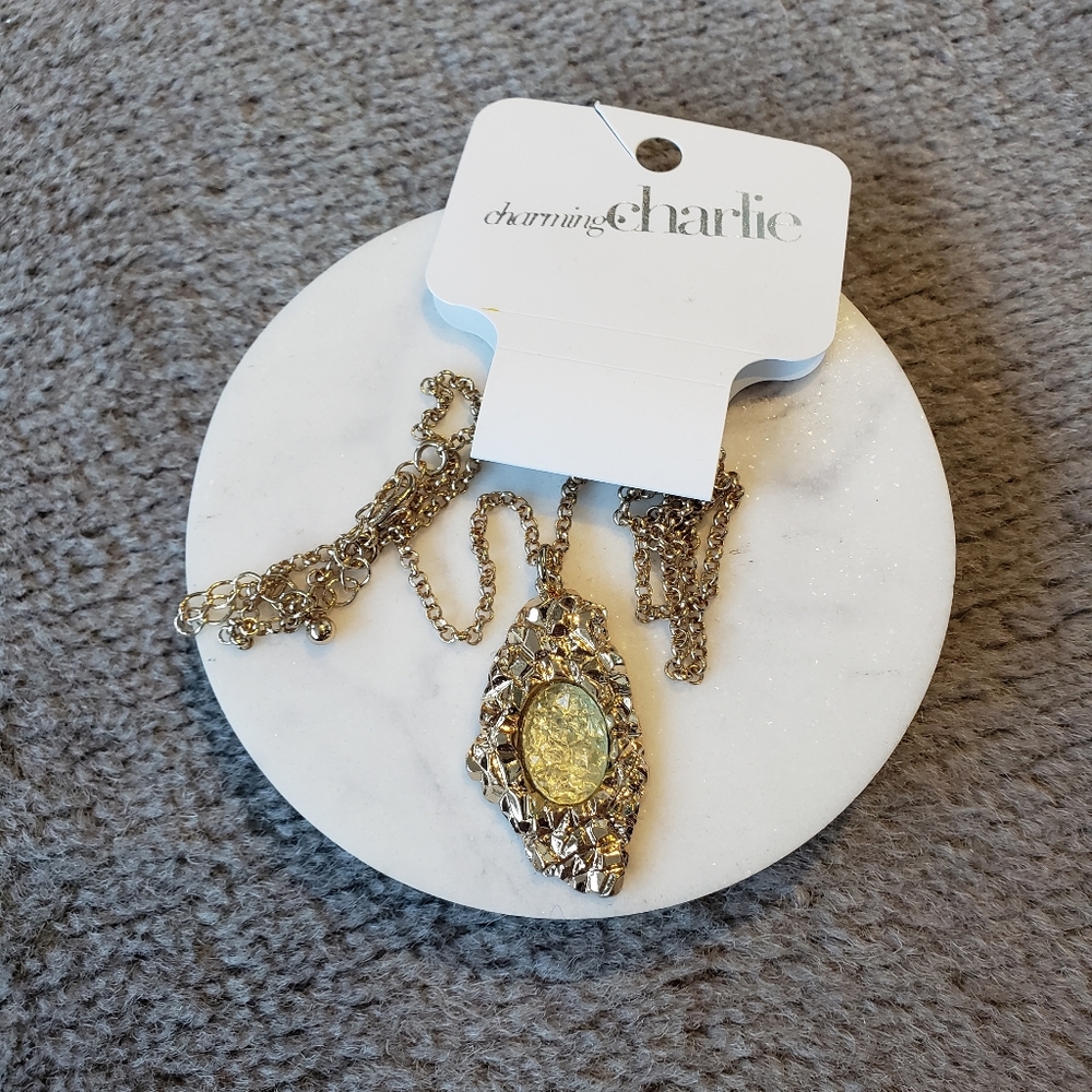 Gold tone necklace